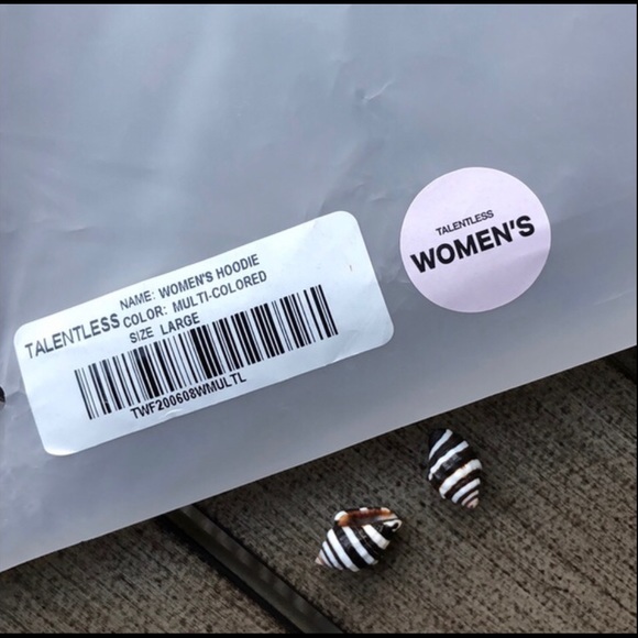 🌴🔆TALENTLESS- TIE-DYE HOODIE SWEATSHIRT🔆🌴 - Picture 13 of 14